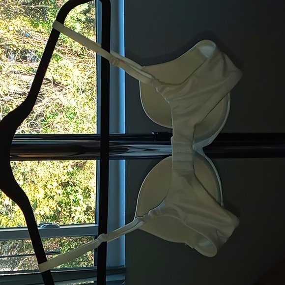 NWOT Auden 'The Icon' white bra - Picture 2 of 3